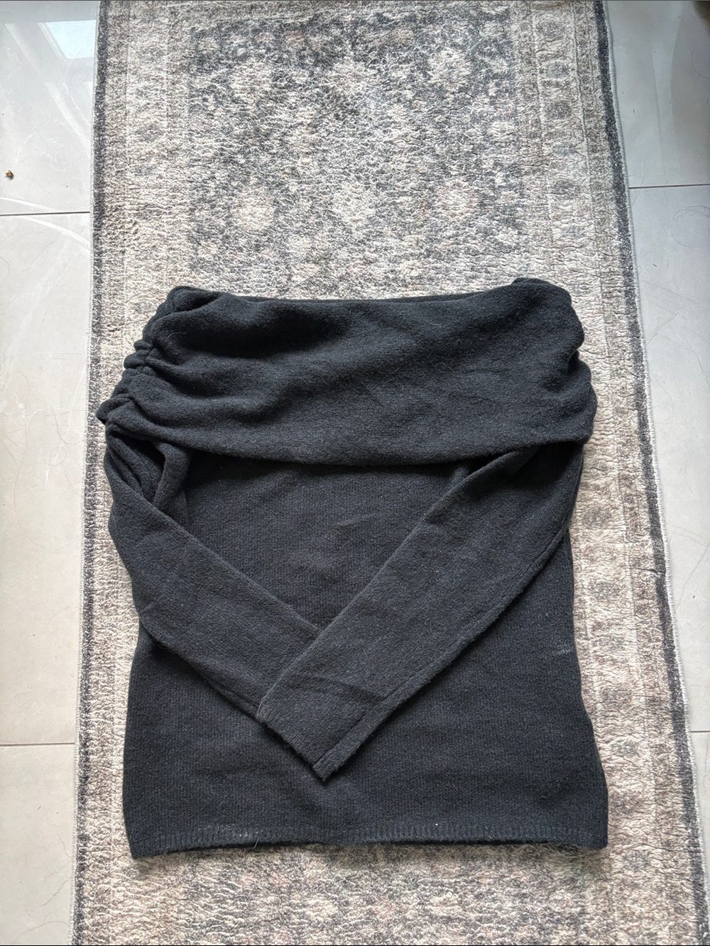 Abercrombie & Fitch Black Off-the-Shoulder Foldover Sweater